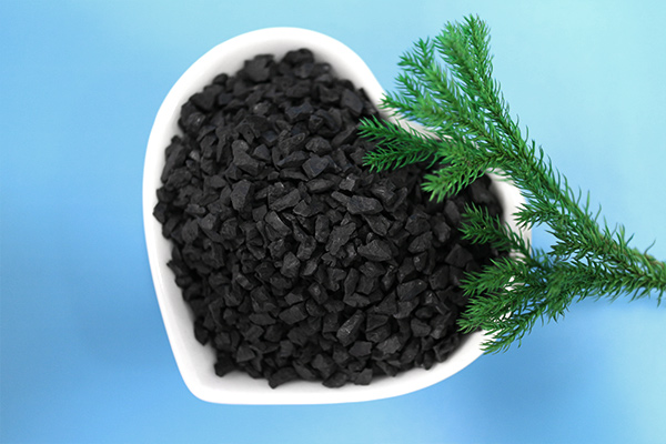 What kind of activated carbon is better for sewage treatment?
